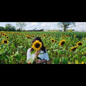 Meet your Posher, Cristina